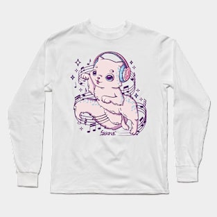 Cute cat in headphones feeling the melody of music song Long Sleeve T-Shirt